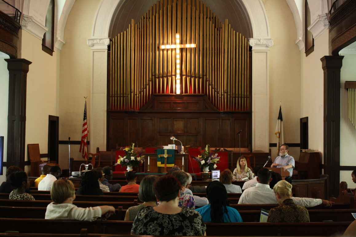 Randall Marshall speaking in Selma